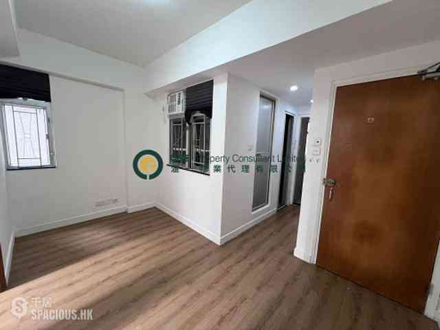Sai Ying Pun - 2-4, Eastern Street 01
