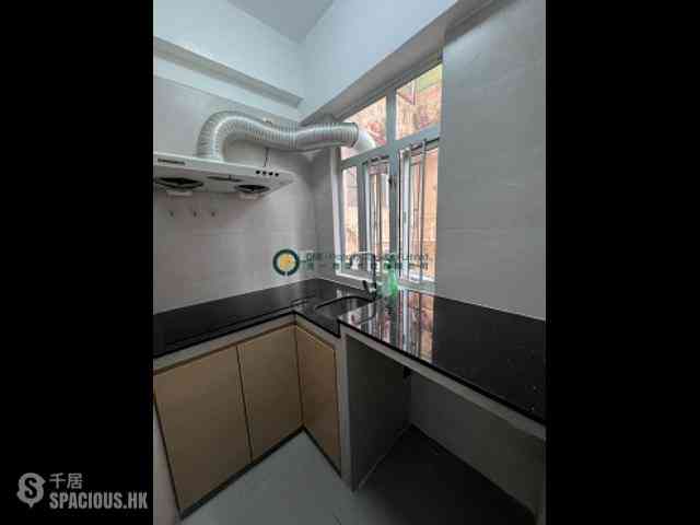 Sai Ying Pun - 2-4, Eastern Street 03