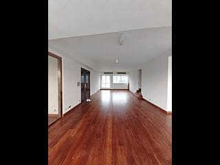 Wong Chuk Hang - Marinella Block 2 03