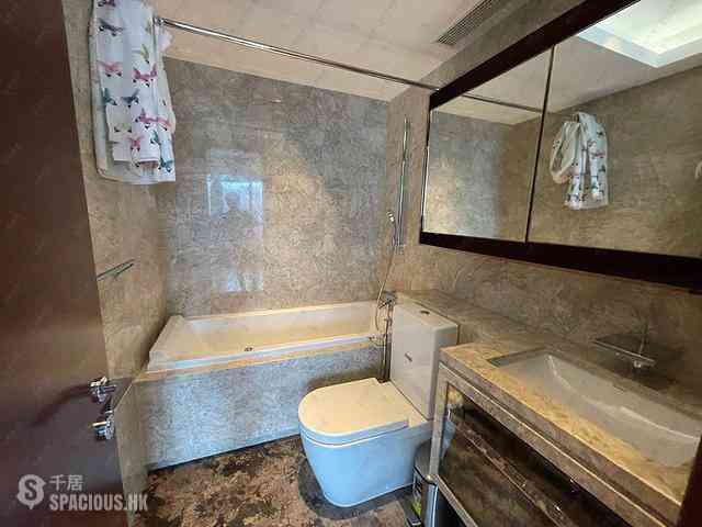Wong Chuk Hang - Marinella Block 2 10