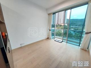 Tseung Kwan O - Savannah Block 1 05