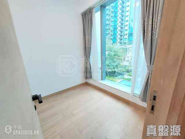 Tseung Kwan O - Savannah Block 1 07