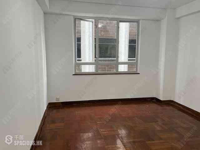 Wan Chai - Phoenix Court Block 2 11