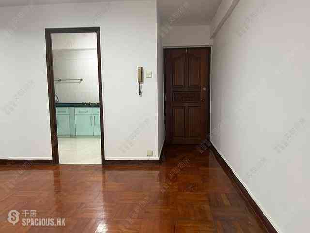 Wan Chai - Phoenix Court Block 2 13