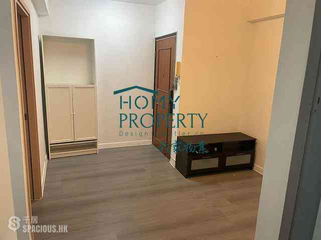 Mid Levels West - Hing Wah Mansion 01