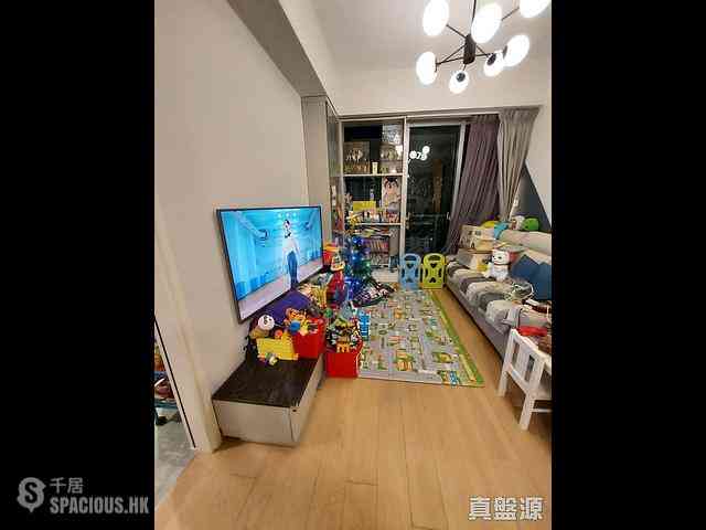 Tseung Kwan O - Savannah Block 2 02