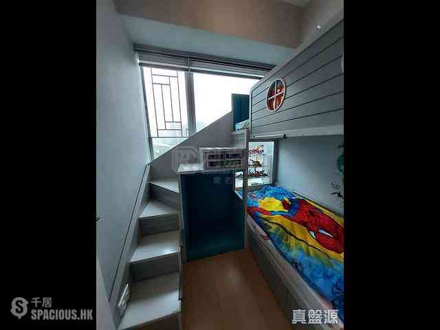 Tseung Kwan O - Savannah Block 2 05