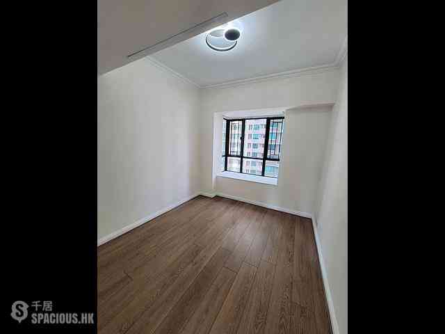 Mid Levels Central - Dynasty Court 10