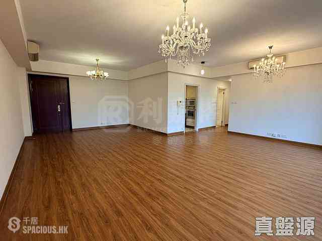 Tai Wai - The Great Hill Block 2 03