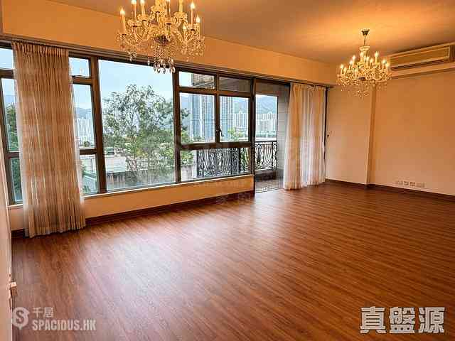 Tai Wai - The Great Hill Block 2 07