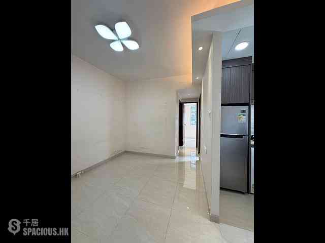 Wan Chai - Lucky House 03