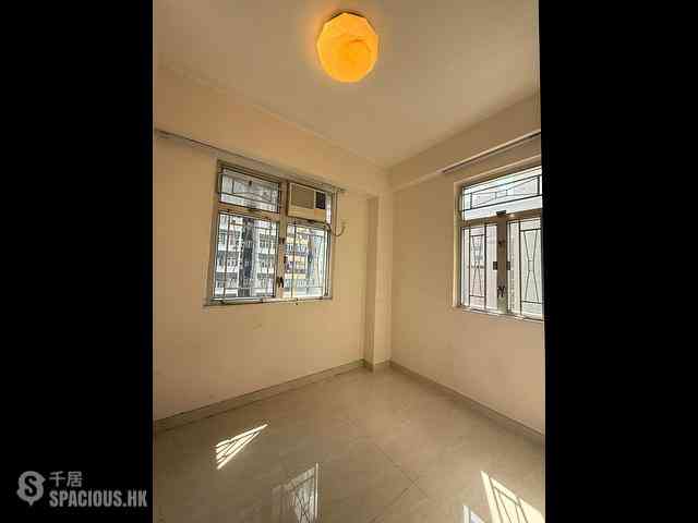 Wan Chai - Lucky House 04
