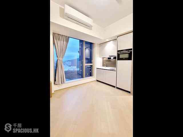 Lohas Park - Lohas Park Phase 11D Villa Garda III Block 3A 01