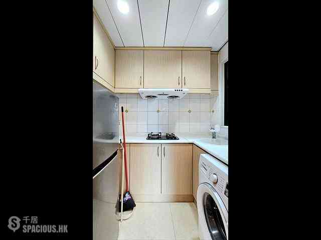 Wan Chai - Cathay Lodge 05