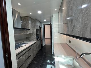 Tai Hang - The Legend Block 5 09