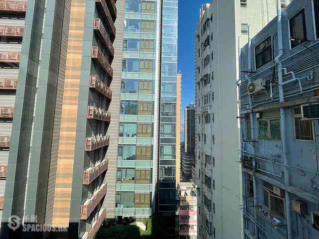 堅尼地城 - 建隆樓 02
