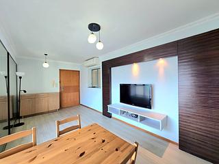 Tung Chung - Seaview Crescent 02