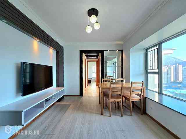 Tung Chung - Seaview Crescent 04