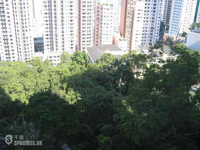 Mid Levels West - Serene Court 06