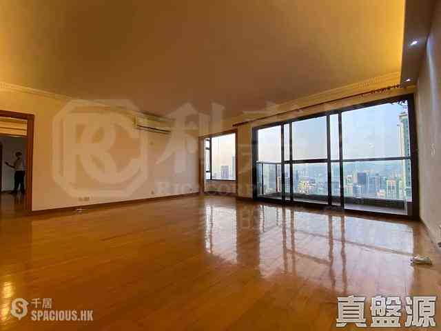Mid Levels West - Hong Kong Garden 01