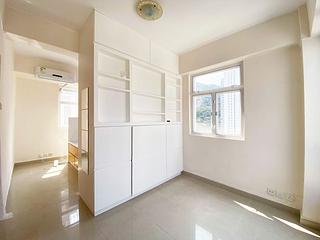 Sai Wan Ho - Lee Ga Building 02