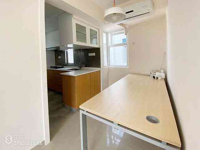 Sai Wan Ho - Lee Ga Building 10