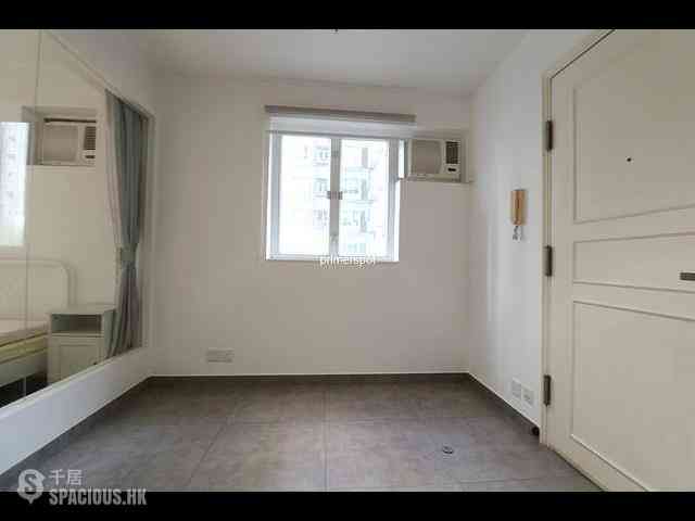 Wan Chai - Galway Court 02