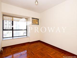 Mid Levels Central - The Grand Panorama 07