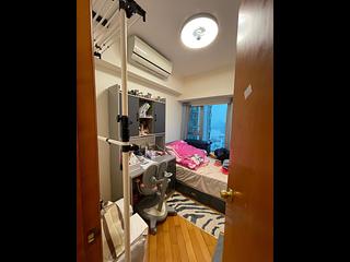 West Kowloon - Sorrento Phase 1 Block 6 06