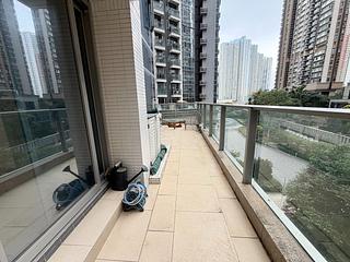 Tung Chung - Century Link Phase 1 Tower 3B 02