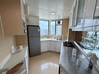 Tung Chung - Caribbean Coast Phase 2 Albany Cove 03
