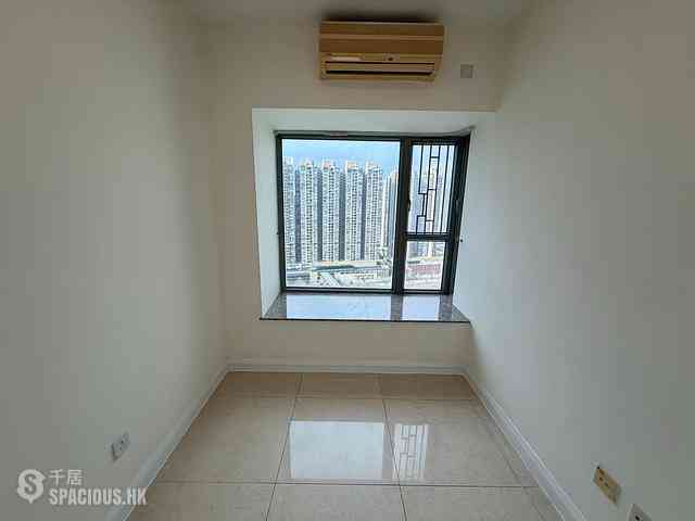 Tung Chung - Caribbean Coast Phase 2 Albany Cove 05