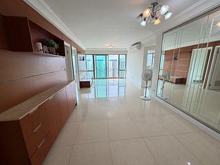 Tung Chung - Caribbean Coast Phase 2 Albany Cove 17