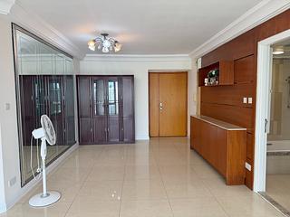 Tung Chung - Caribbean Coast Phase 2 Albany Cove 18