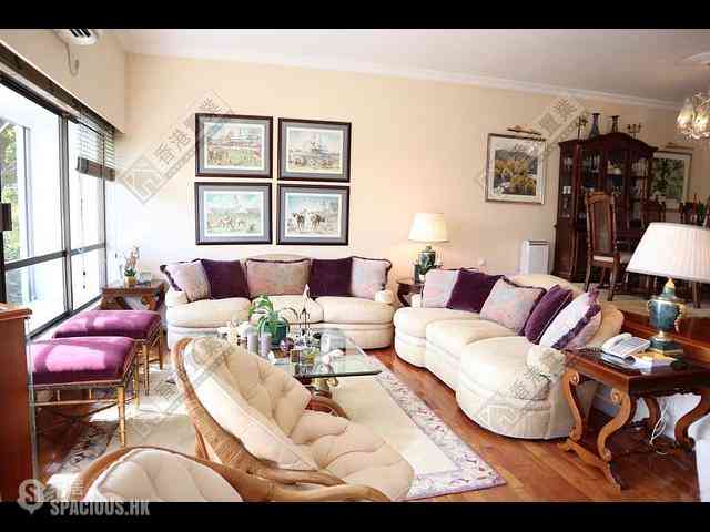 Chung Hom Kok - Coral Villas 02