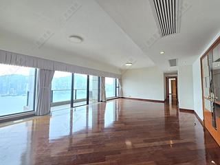 West Kowloon - The Arch Sky Tower (Block 1) 03