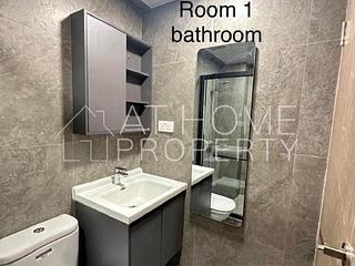 Poho - 238, Hollywood Road 05