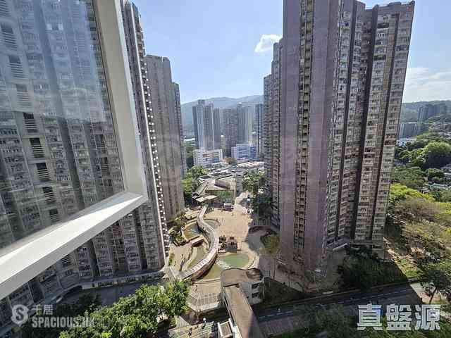 Tai Po - Uptown Plaza Block 1 07