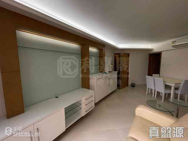 Tai Po - Grand Palisades Block 3 06