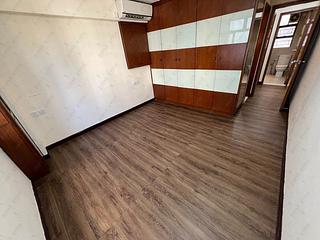 Wan Chai - Phoenix Court Block 1 04