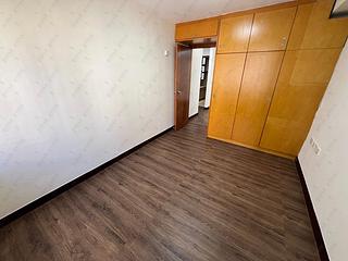 Wan Chai - Phoenix Court Block 1 11