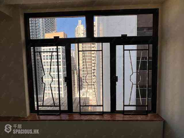 Wan Chai - Phoenix Court Block 1 12