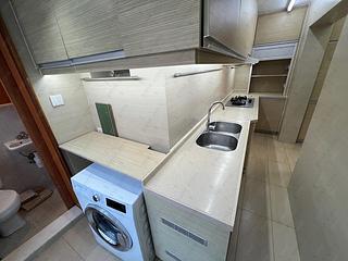 Wan Chai - Phoenix Court Block 1 16