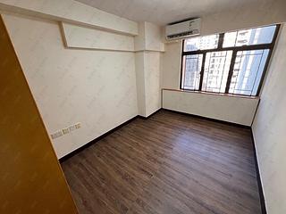 Wan Chai - Phoenix Court Block 1 13