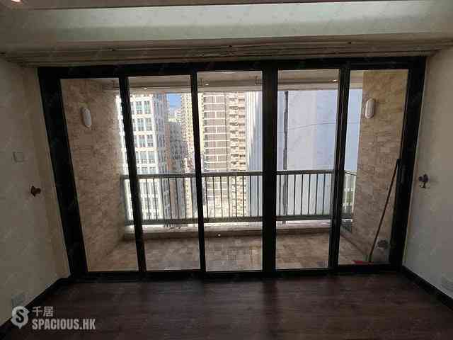 Wan Chai - Phoenix Court Block 1 25