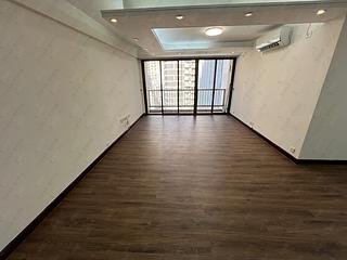 Wan Chai - Phoenix Court Block 1 27