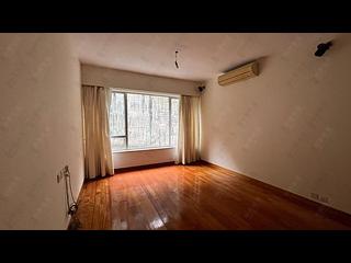 Mid Levels West - Skyline Mansion Block 1 03