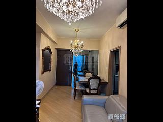 Tai Wai - The Riverpark Block 3 02