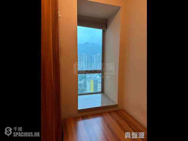 Tai Wai - The Riverpark Block 3 03