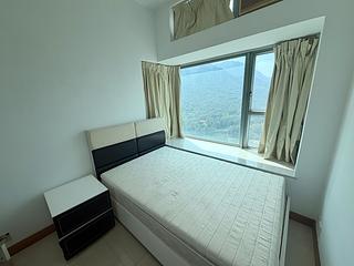 Tung Chung - Coastal Skyline Phase 3 La Rossa 13